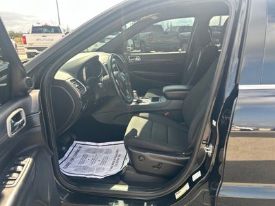 2020 Jeep Grand Cherokee Laredo E