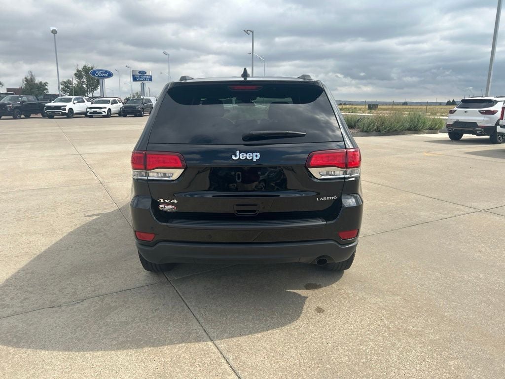 2020 Jeep Grand Cherokee Laredo E