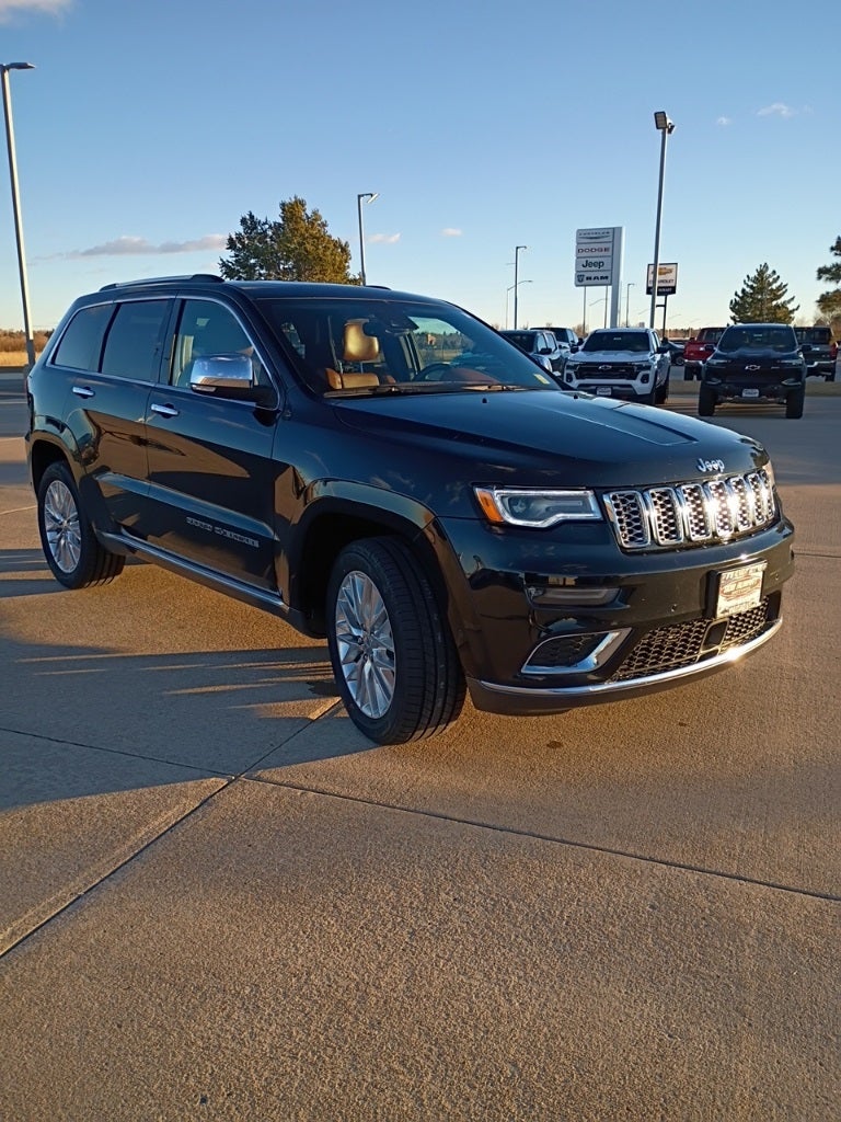 2017 Jeep Grand Cherokee Summit
