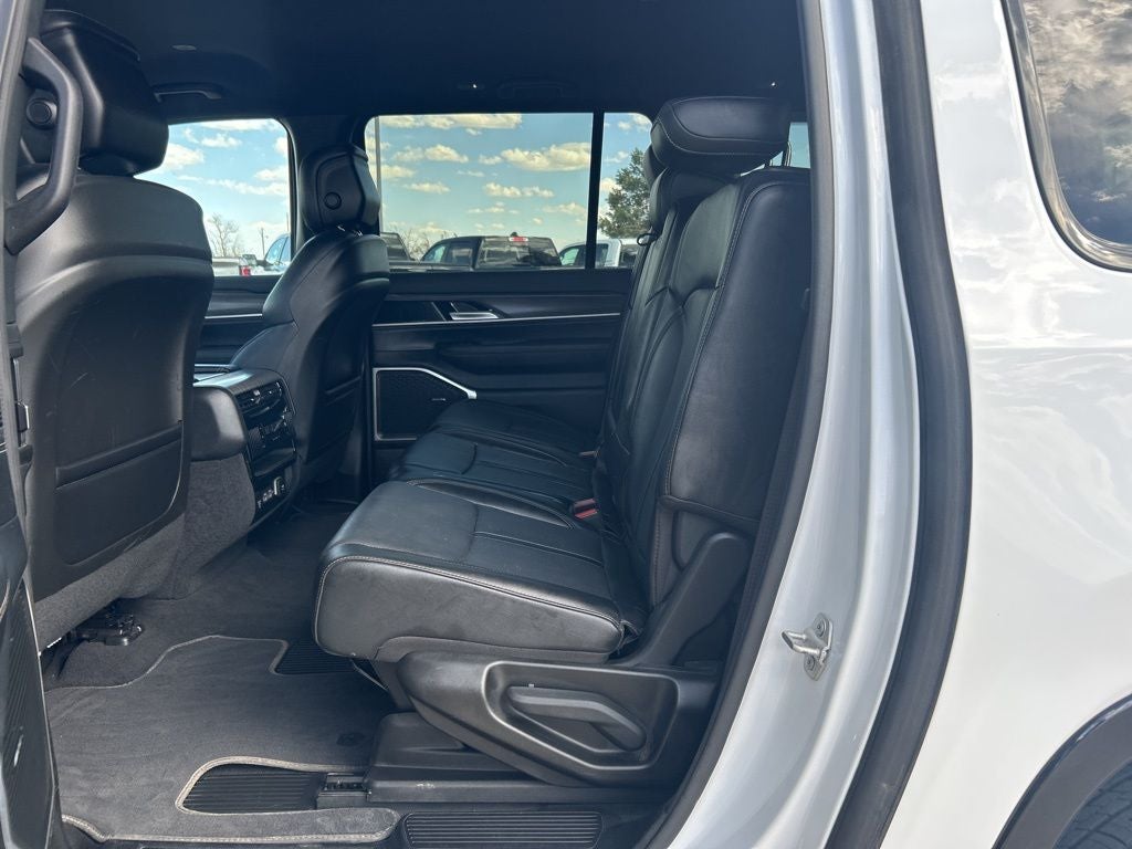 2024 Jeep Wagoneer L Series III