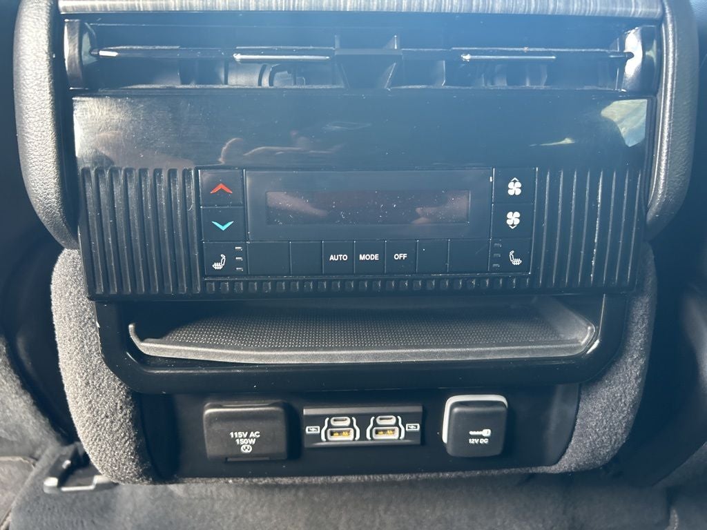 2024 Jeep Wagoneer L Series III