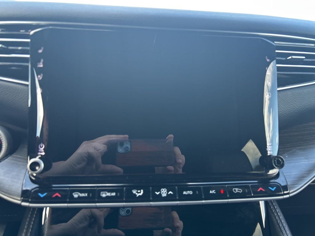 2024 Jeep Wagoneer L Series III