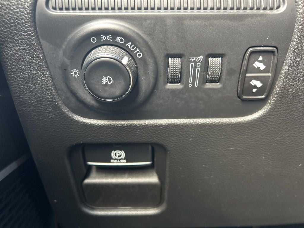 2024 Jeep Wagoneer L Series III