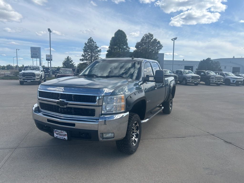 2010 Chevrolet Silverado HD 1LT 4WD Crew Cab SWB's photo