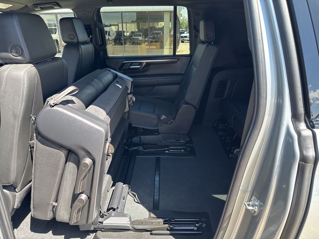 2025 Chevrolet Suburban Z71
