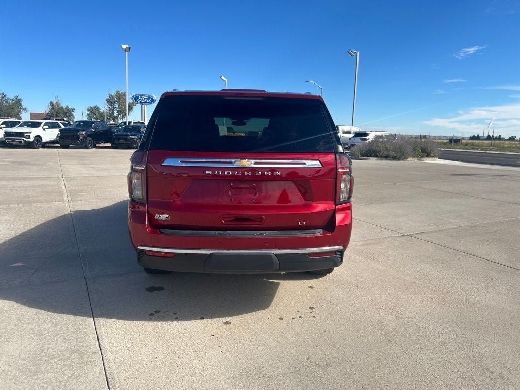 2021 Chevrolet Suburban LT