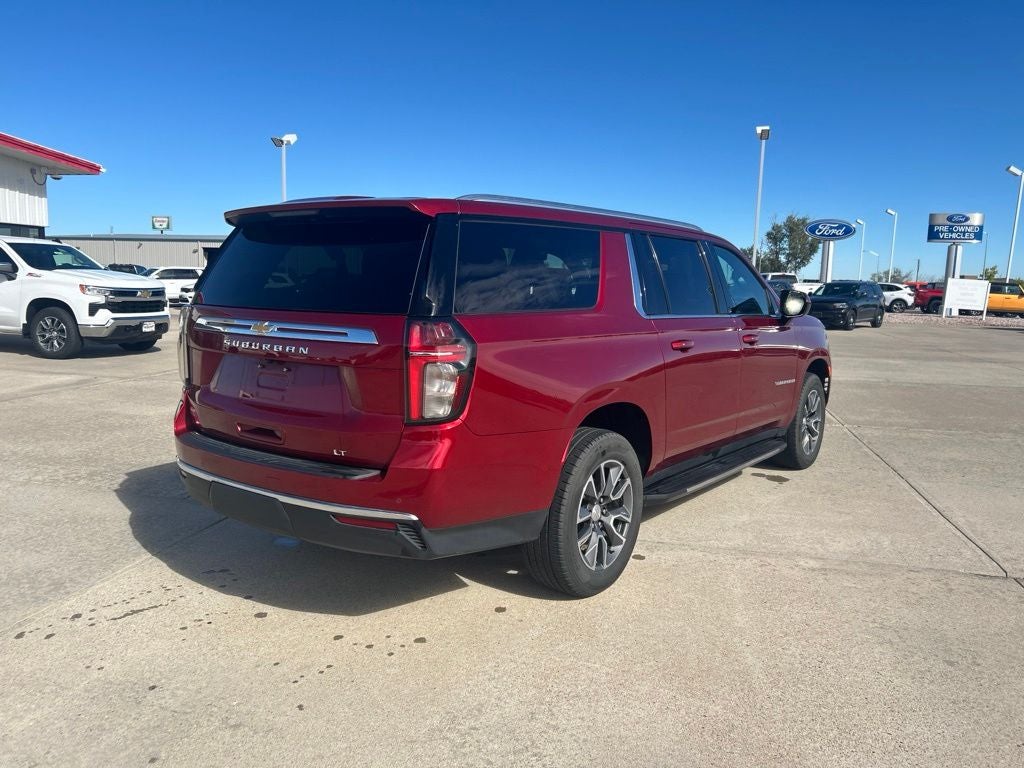 2021 Chevrolet Suburban LT