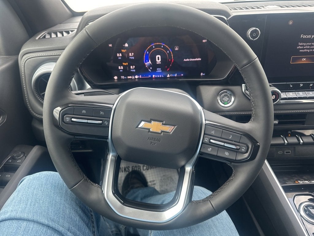 2025 Chevrolet Colorado WT/LT