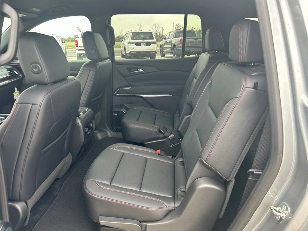 2026 Chevrolet Traverse Z71 - Photo 11